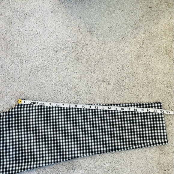 Zara Women’s Black White Gingham Ankle Cropped Pants Ruffle Trim Size M - Picture 8 of 14